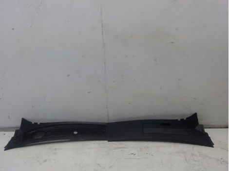 BAIE PARE BRISE PEUGEOT 1007