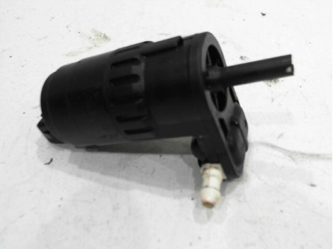 POMPE LAVE-GLACE AVANT FORD KA