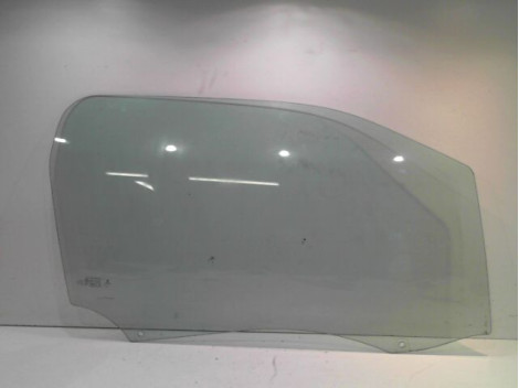 GLACE PORTE AVD CITROEN DS3 2009-