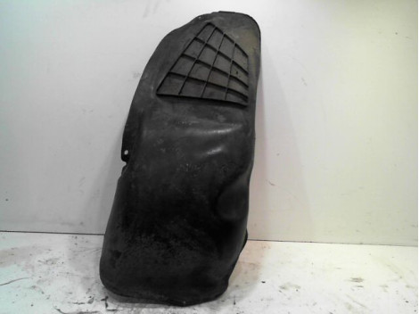 PARE-BOUE ARRIERE DROIT OPEL ASTRA 2004-