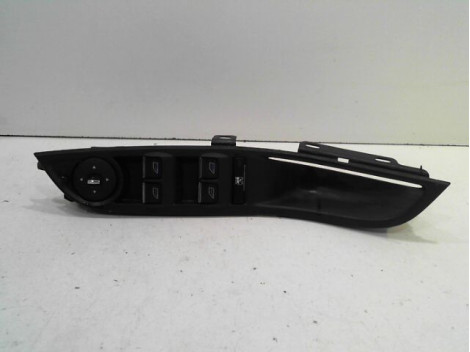COMMANDE LEVE-GLACE PORTE AVG FORD FOCUS