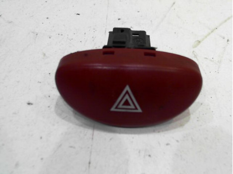 BOUTON DE WARNING PEUGEOT 206
