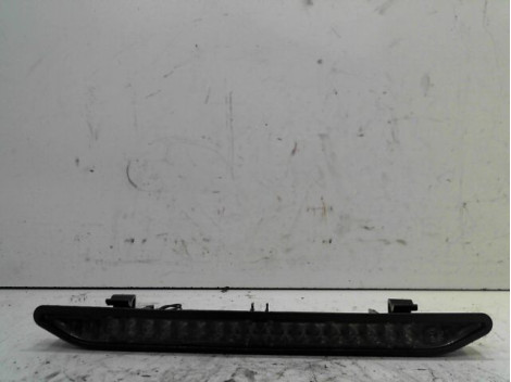 FEUX STOP SUPPLEMENTAIRE OPEL ZAFIRA