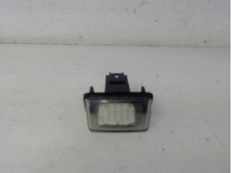 ECLAIREUR PLAQUE DE POLICE DROIT CITROEN C4