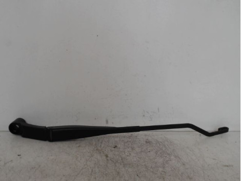BRAS ESSUIE-GLACE AVANT GAUCHE HYUNDAI I20