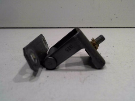 CHARNIERE DROIT HAYON RENAULT MEGANE