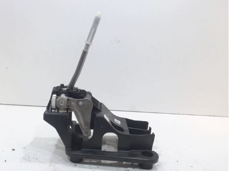 LEVIER DE VITESSES PEUGEOT 208 1.2 VTI 82