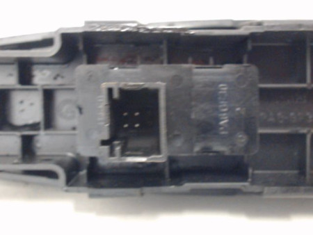 COMMANDE LEVE-GLACE PORTE AVD CITROEN C4