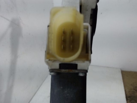 MECANISME+MOTEUR LEVE-GLACE AVANT GAUCHE B.M.W. SERIE 1