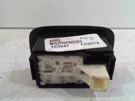 COMMANDE LEVE-GLACE PORTE ARD TOYOTA AURIS