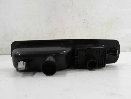 COMMANDE LEVE-GLACE PORTE ARG RENAULT MEGANE
