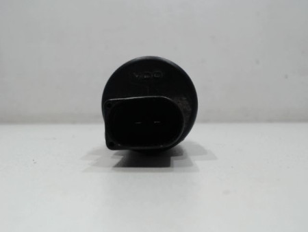 POMPE LAVE-GLACE AVANT B.M.W. SERIE 3