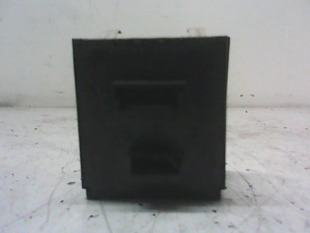 BOUTON DE WARNING B.M.W. SERIE 3