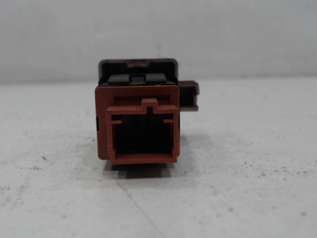 BOUTON DE WARNING CITROEN C4