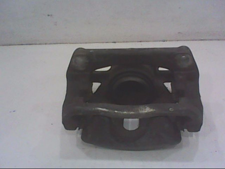 ETRIER DE FREIN AVANT DROIT RENAULT KANGOO