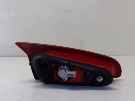 FEU ARRIERE INTERIEUR DROIT ALFA ROMEO 147 5P