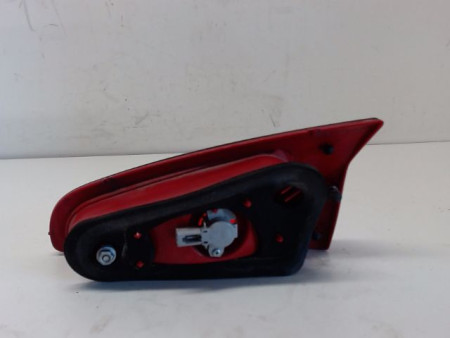 FEU ARRIERE INTERIEUR GAUCHE ALFA ROMEO 147 5P