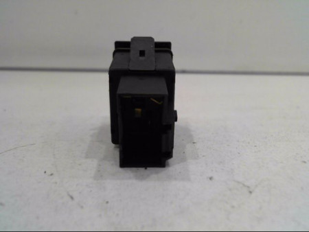 BOUTON DE WARNING VOLKSWAGEN POLO
