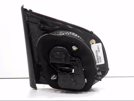 FEU ARRIERE INTERIEUR DROIT VOLKSWAGEN GOLF