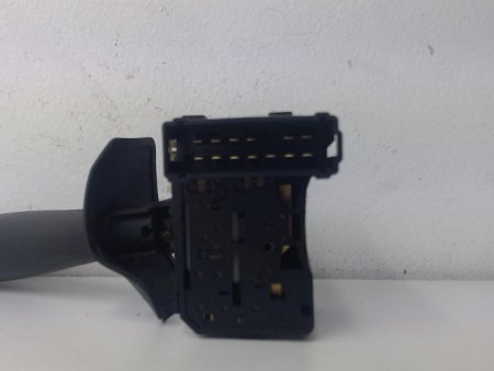 COMMANDE ESSUIE GLACE DACIA SANDERO