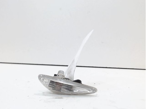 REPETITEUR AILE GAUCHE MAZDA 6
