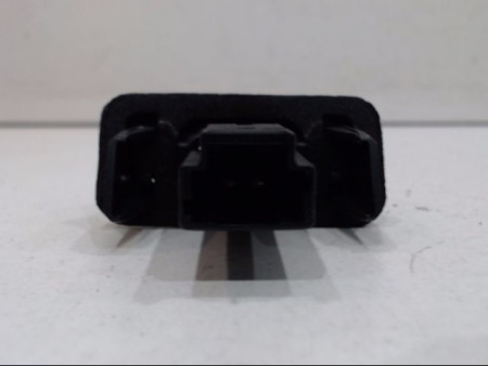 ECLAIREUR PLAQUE DE POLICE GAUCHE PEUGEOT 206