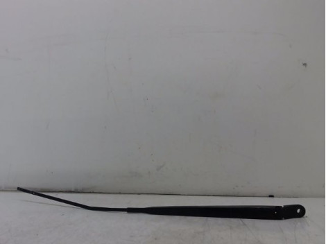 BRAS ESSUIE-GLACE AVANT DROIT RENAULT CLIO