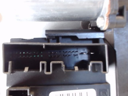 MECANISME+MOTEUR LEVE-GLACE AVANT DROIT VOLKSWAGEN CADDY