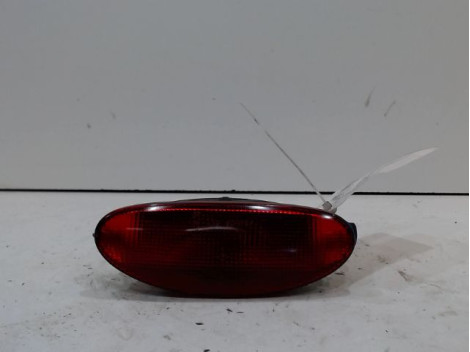 FEU BROUILLARD CENTRAL ARRIERE PEUGEOT 206