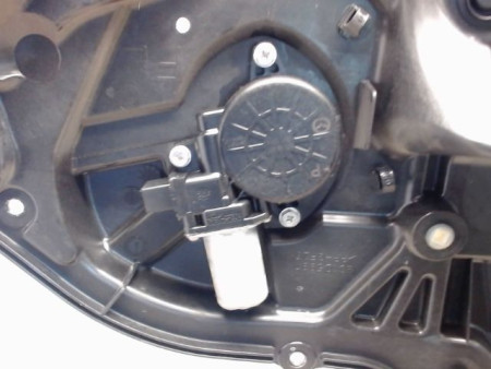 MECANISME+MOTEUR LEVE-GLACE AVANT GAUCHE MAZDA 6