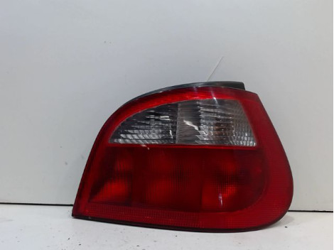 FEU ARRIERE DROIT RENAULT MEGANE