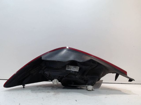 FEU ARRIERE DROIT OPEL CORSA