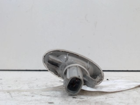 REPETITEUR AILE GAUCHE MAZDA 6