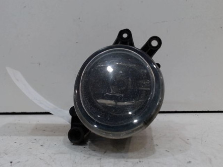 PHARE ANTIBROUILLARD AVANT DROIT AUDI A4