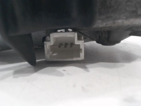 MOTEUR ESSUIE-GLACE ARRIERE CITROEN C3