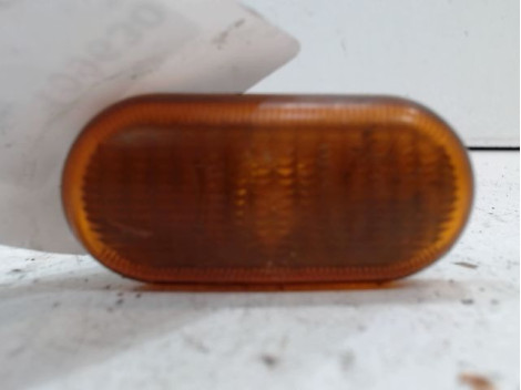 REPETITEUR AILE GAUCHE RENAULT CLIO