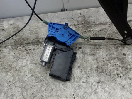 MECANISME+MOTEUR LEVE-GLACE AVANT DROIT SEAT EXEO
