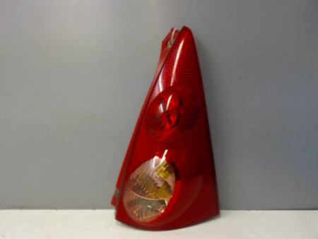 FEU ARRIERE DROIT PEUGEOT 107