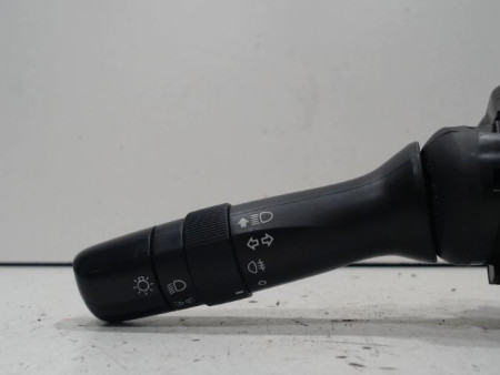 COMMANDE CLIGNOTANT TOYOTA YARIS