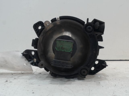 PHARE ANTIBROUILLARD AVANT GAUCHE MERCEDES CLASSE B
