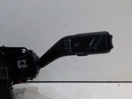BLOC COMMODOS VOLKSWAGEN UP