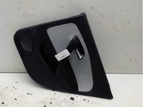 GARNITURE PORTE ARRIERE DROIT VOLKSWAGEN POLO