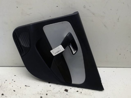 GARNITURE PORTE ARRIERE DROIT VOLKSWAGEN POLO