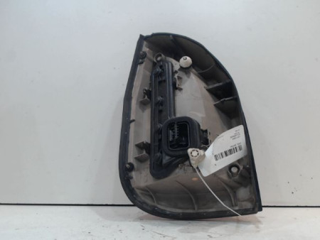 FEU ARRIERE DROIT OPEL ZAFIRA