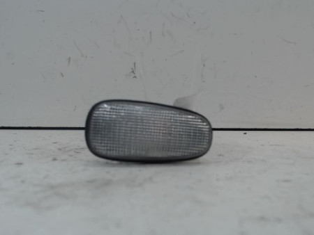 REPETITEUR AILE DROIT OPEL ZAFIRA