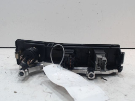 COMMANDE ECLAIRAGE VOLVO 940
