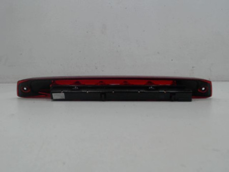 FEUX STOP SUPPLEMENTAIRE FORD FOCUS