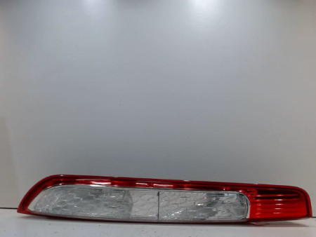 FEU ARRIERE GAUCHE  FORD FOCUS