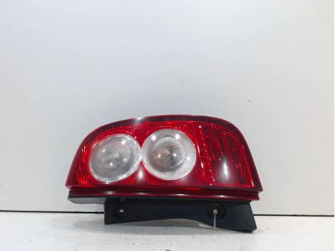 FEU ARRIERE DROIT NISSAN MICRA