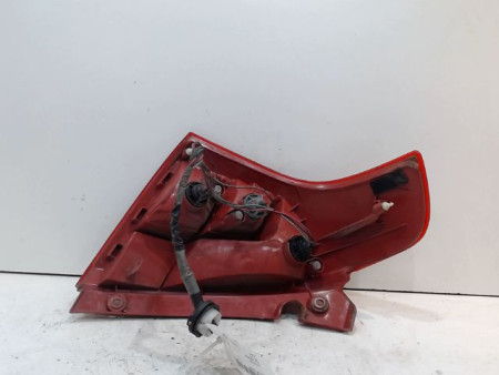 FEU ARRIERE DROIT SUZUKI SWIFT